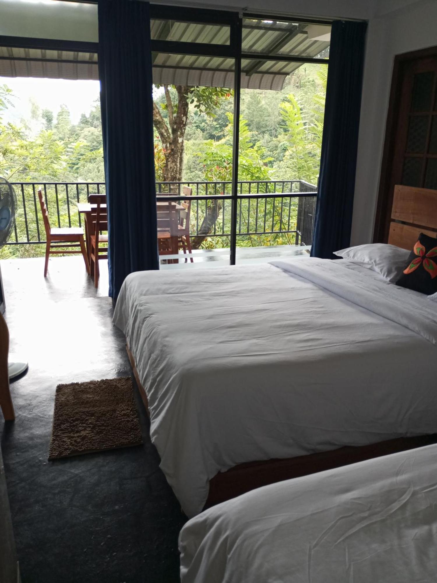 Chanidu Ella Inn Bagian luar foto